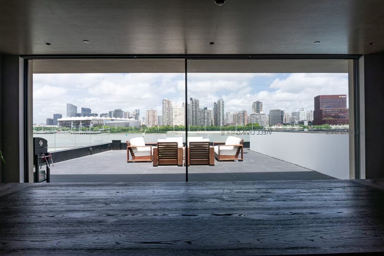 Real panoramic sliding door project image